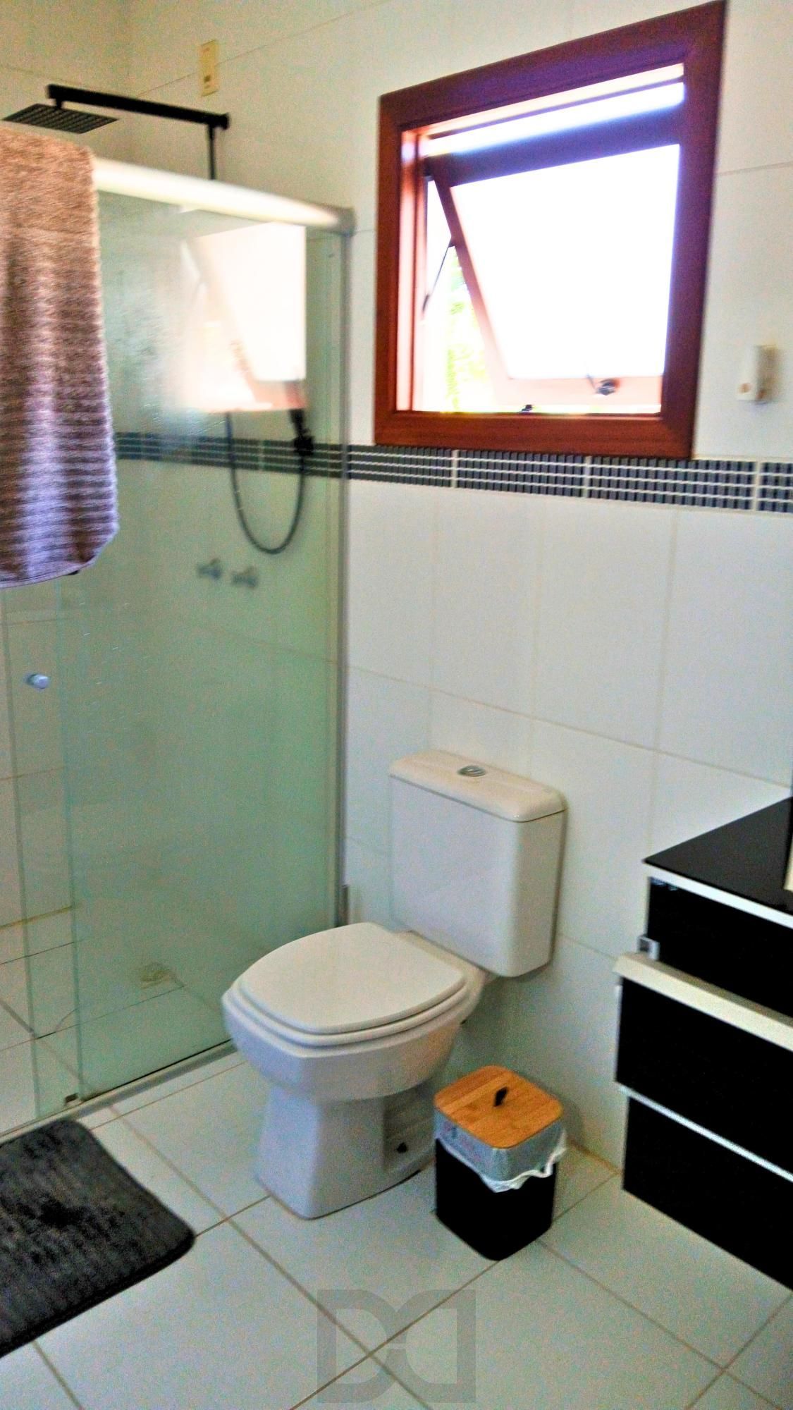 Casa aconchegante com 3 dormitórios, piscina e lareira — foto 9