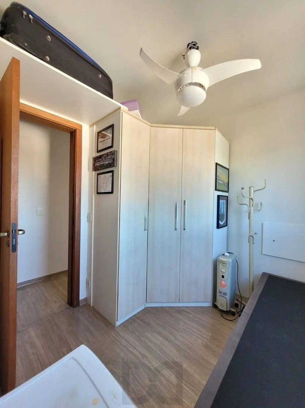 Apartamento com 3 dormitórios com 71m², vaga dupla no bairro Medianeira — foto 13