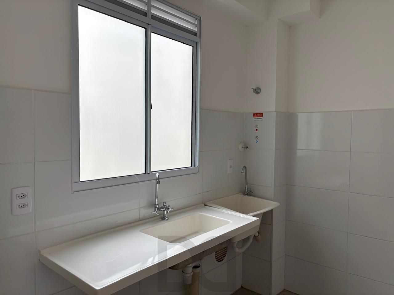 Apartamento 2 dorm, 1 banheiro e vaga escriturada - bairro Morro Santana — foto 11