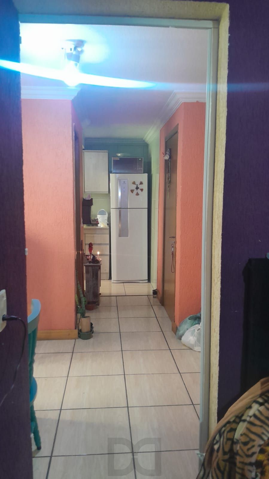 APARTAMENTO REFORMADO, 2 QUARTOS COM VAGA DE GARAGEM - BAIRRO VILA NOVA — foto 3