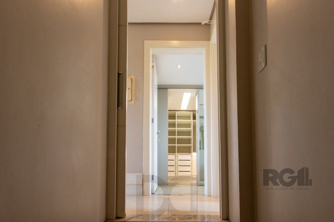 Casa Condominio para Venda - 384.33m², 3 dormitórios, sendo 1 suites, 3 vagas - Cristal — foto 19