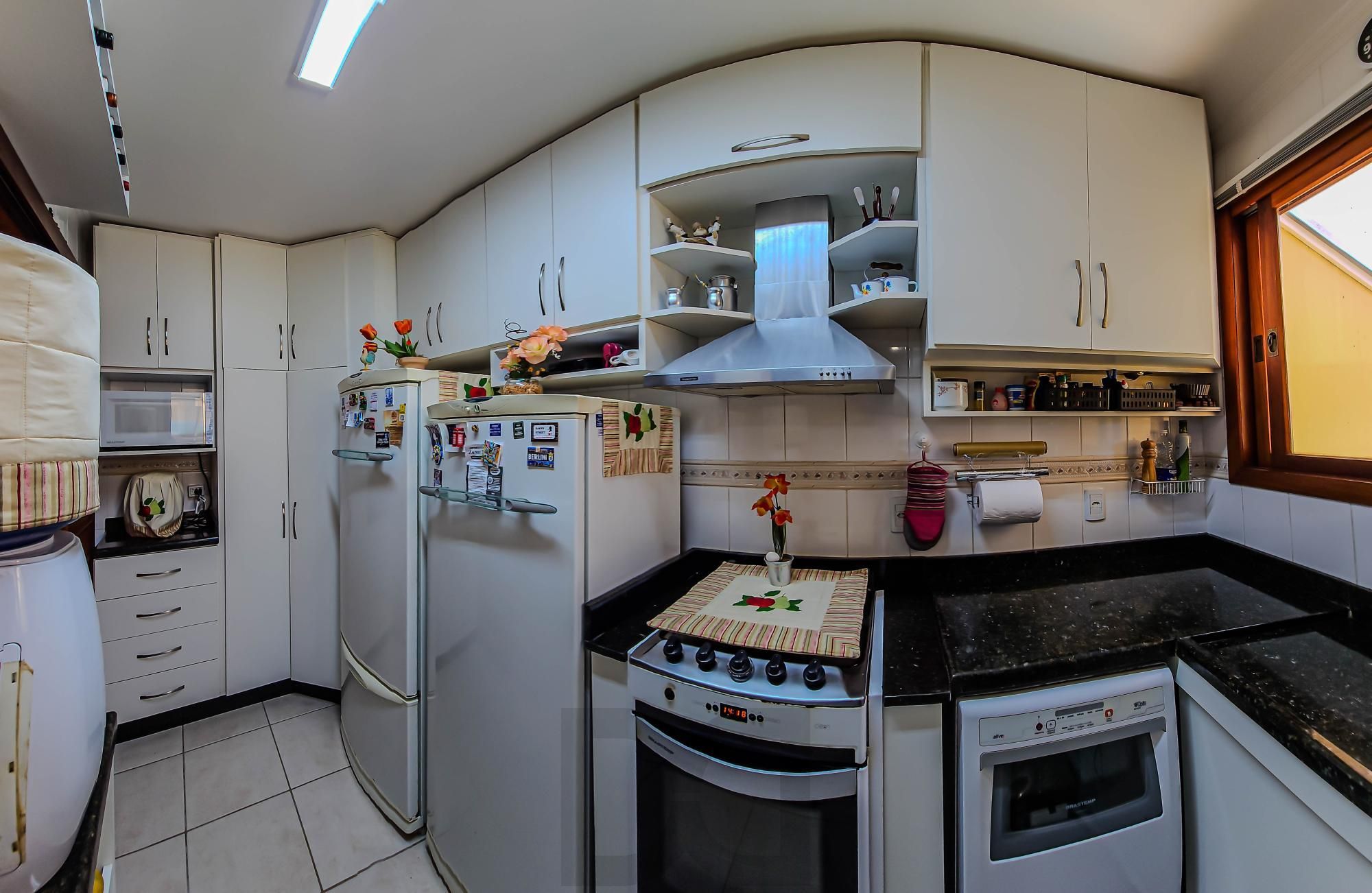 Casa em condomínio, 3 quartos, 1 suite, 3 vagas de garagem - Bairro Tristeza — foto 17