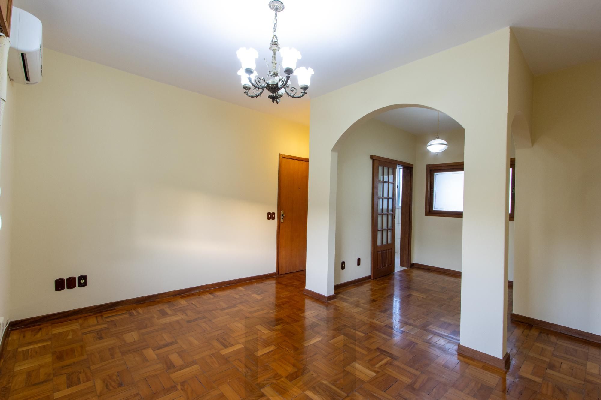 Apartamento de 2 Dormitórios na Cel Massot, Bairro Cristal — foto 2