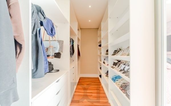 Uma casa linda dentro de um condomínio fechado, no Lagos de Nova Ipanema. — foto 9