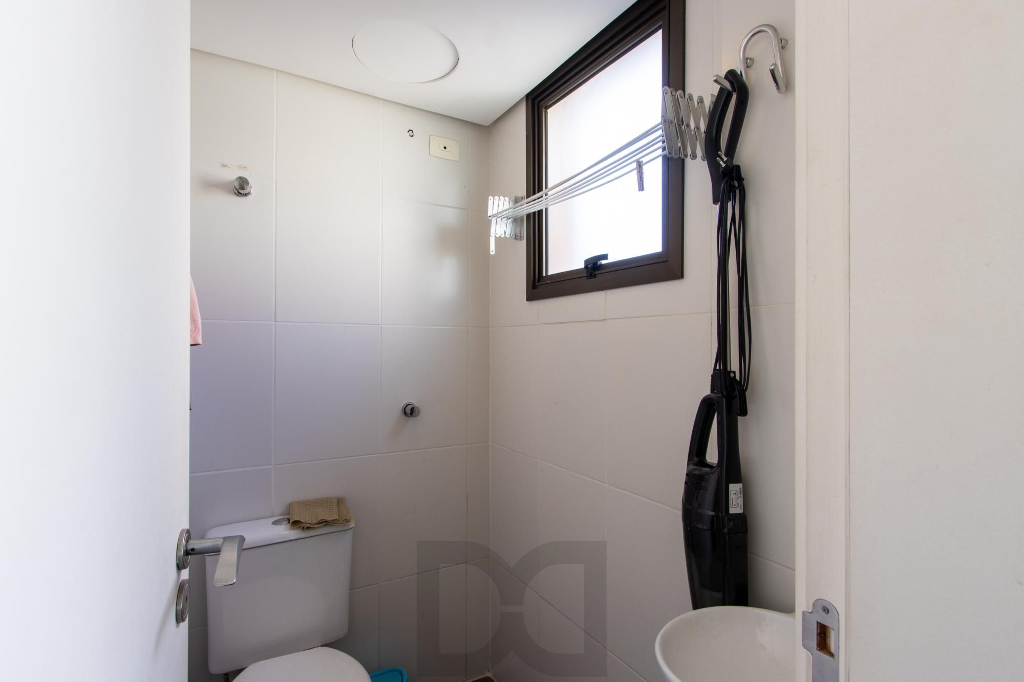 Apartamento amplo, com 2 suítes e 2 vagas cobertas- Bairro Bela Vista — foto 17