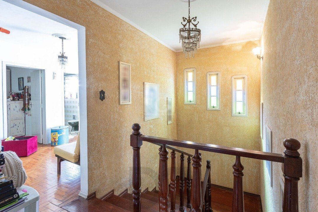 Casa para Venda - 280m², 3 dormitórios, sendo 1 suites, 2 vagas - Nonoai — foto 32