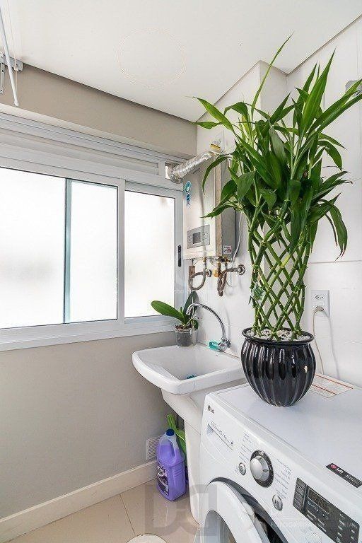 Apartamento para Venda - 69m², 2 dormitórios, sendo 1 suites, 1 vaga - Tristeza — foto 9