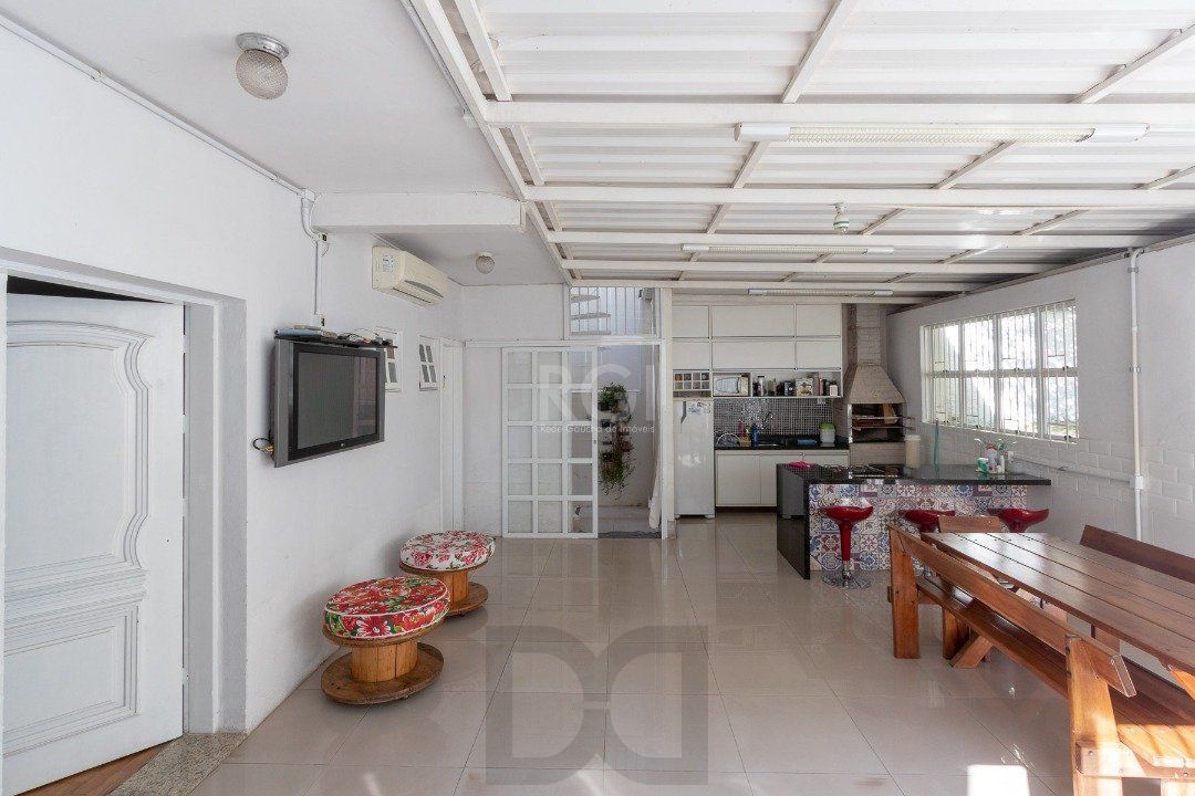 Casa para Venda - 199.62m², 5 dormitórios, 15 vagas - Tristeza — foto 24