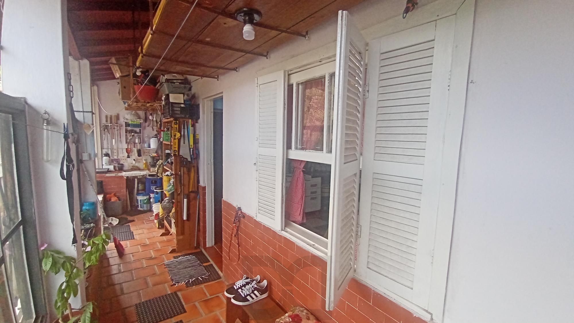 Casa com 2 dormitórios no bairro Glória — foto 18