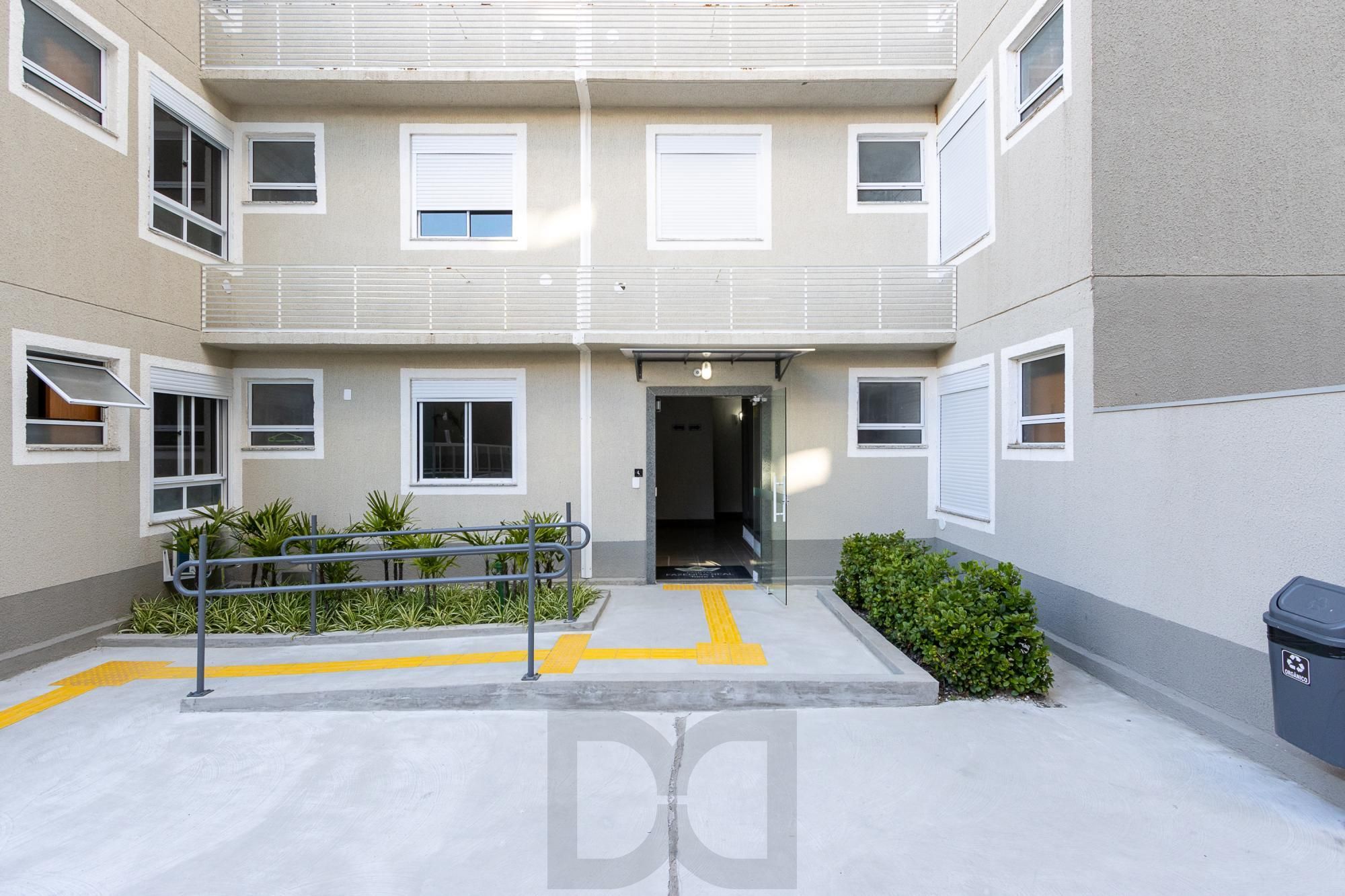 Apartamento no 5 andar de frente com 2 dormitórios — foto 25
