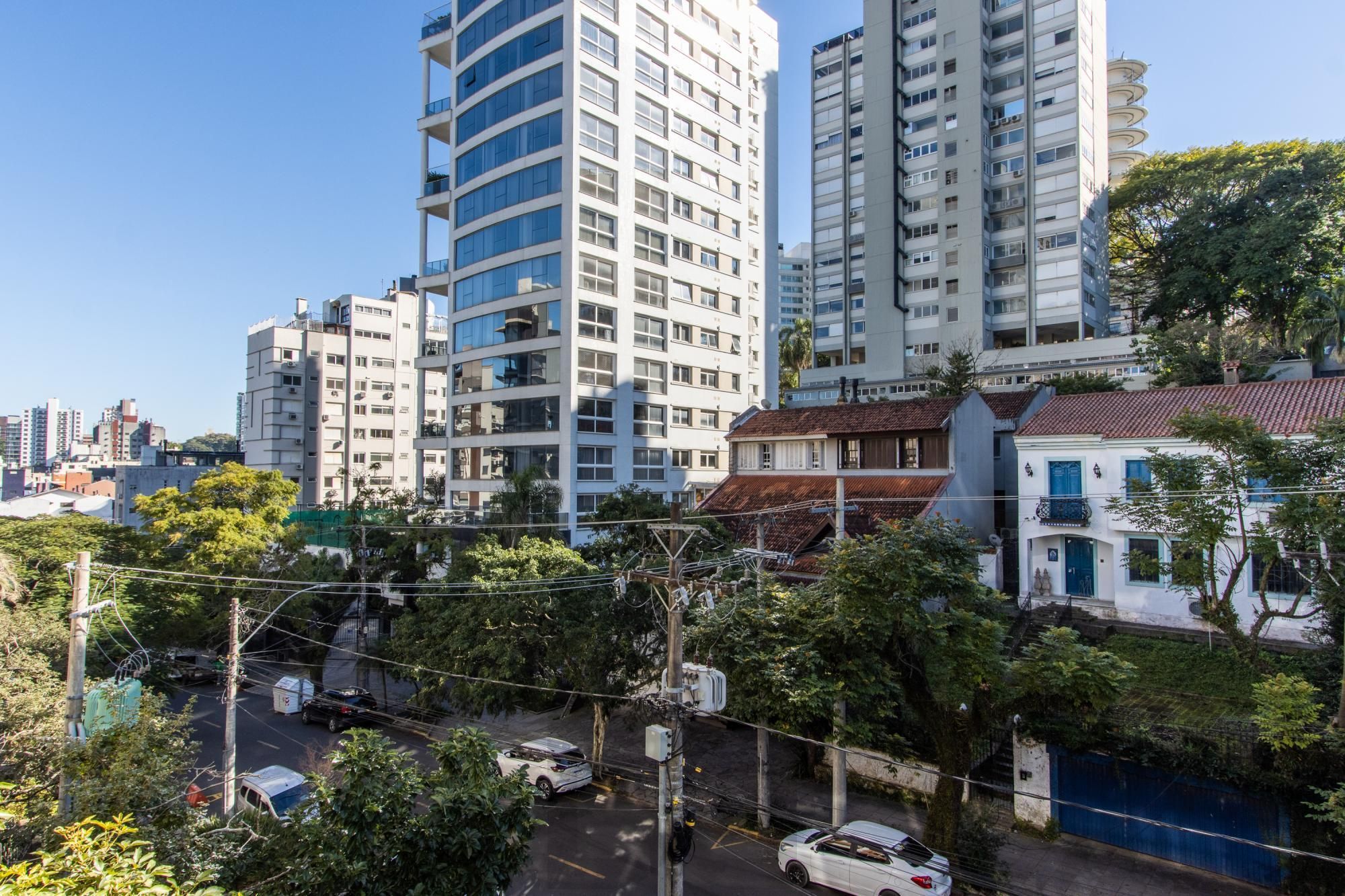 Apartamento amplo, com 2 suítes e 2 vagas cobertas- Bairro Bela Vista — foto 10
