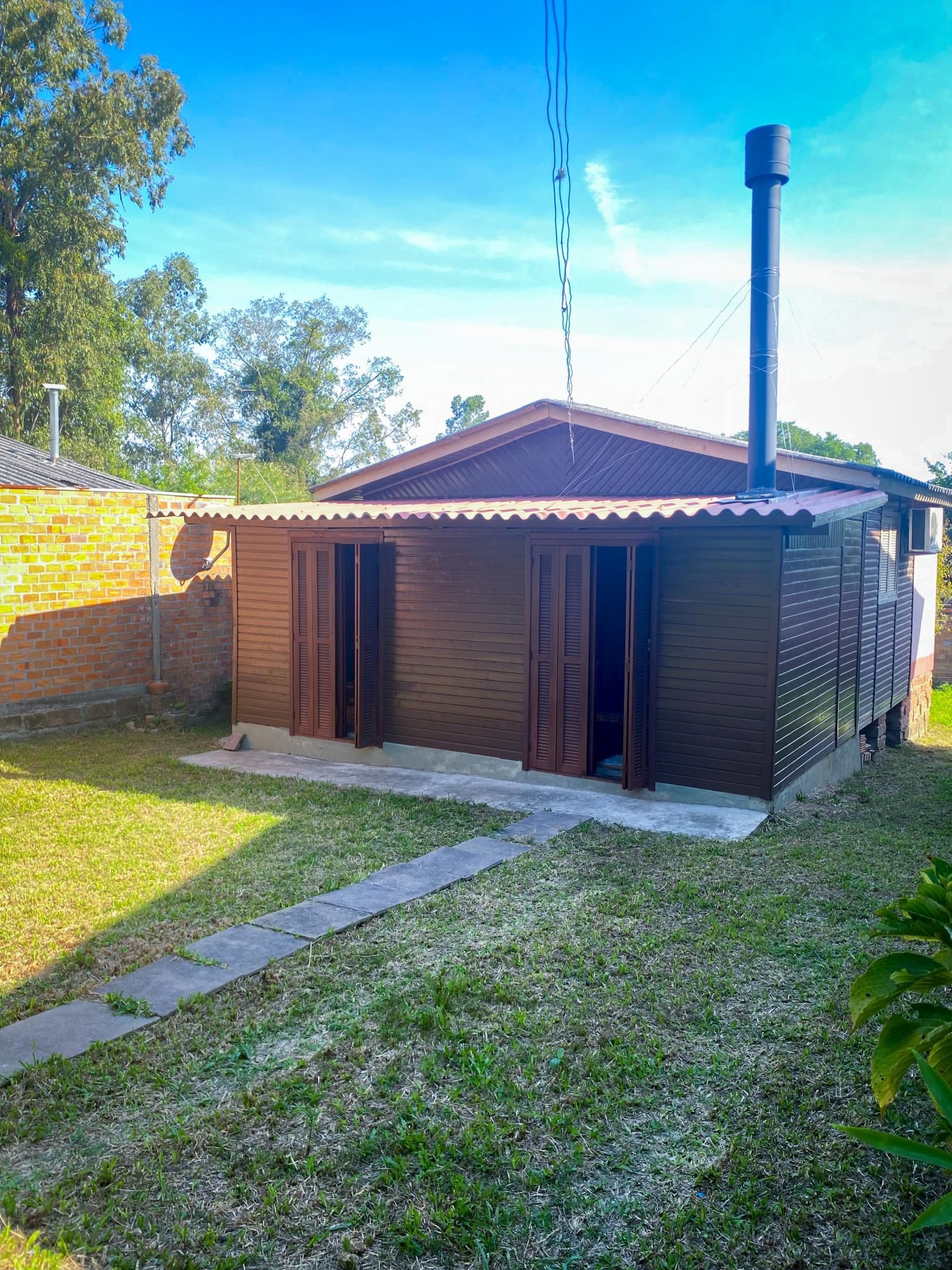 Excelente Terreno em Belém Novo com Casa e Grande Pátio — foto 1