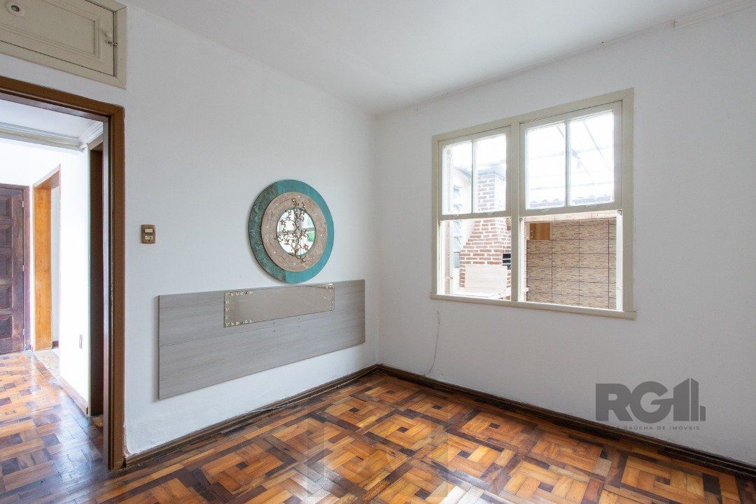 Apartamento térreo, com pátio, 2 quartos - Bairro Menino Deus — foto 20