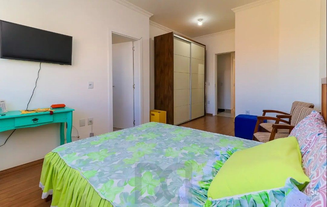 Casa para Venda - 178.4m², 3 dormitórios, sendo 1 suites, 2 vagas - Hípica — foto 12