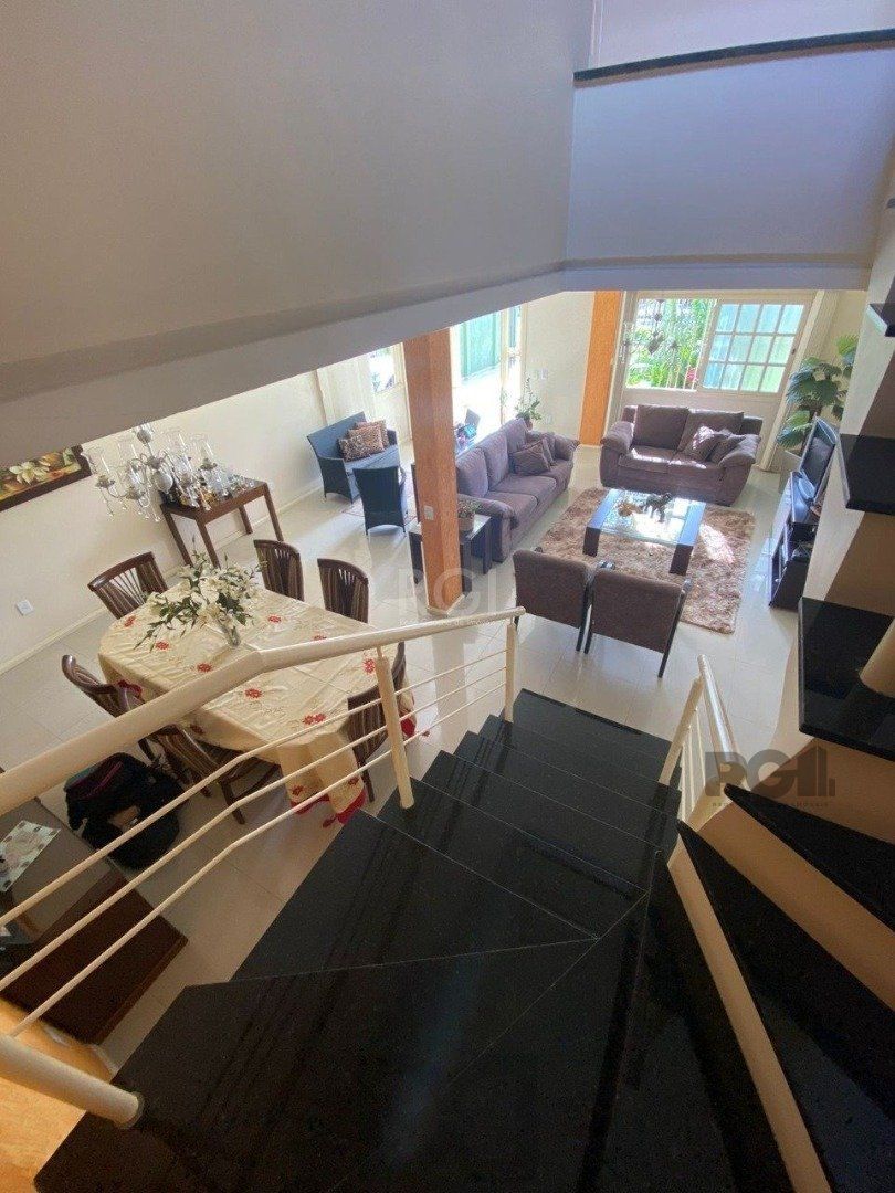 Casa para Venda - 250m², 3 dormitórios, sendo 1 suites, 2 vagas - Cristal — foto 9
