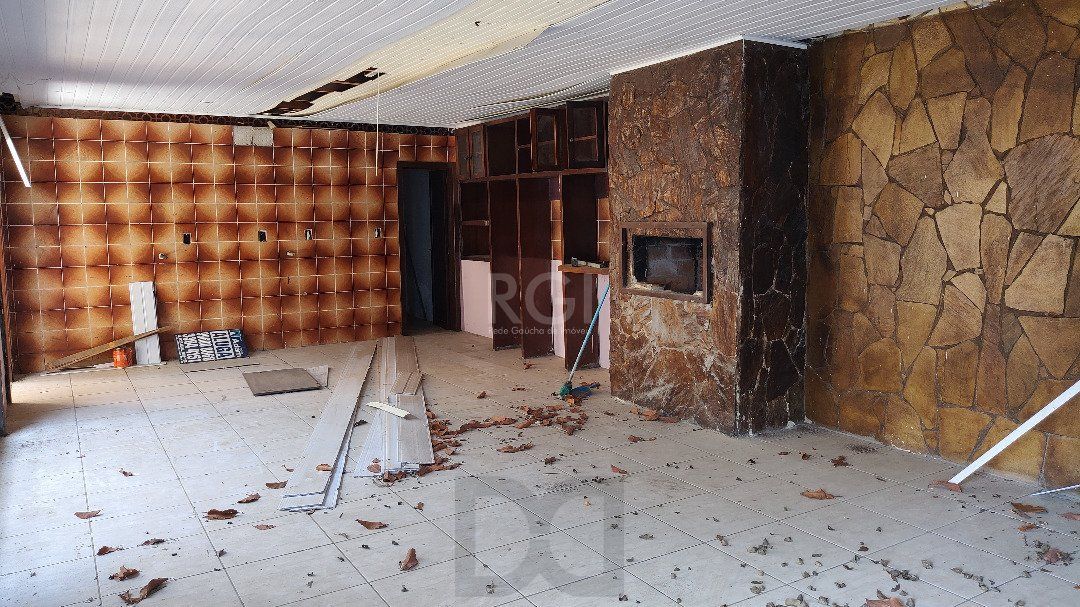 Casa para Venda - 190.8m², 3 dormitórios, 4 vagas - Rubem Berta — foto 4