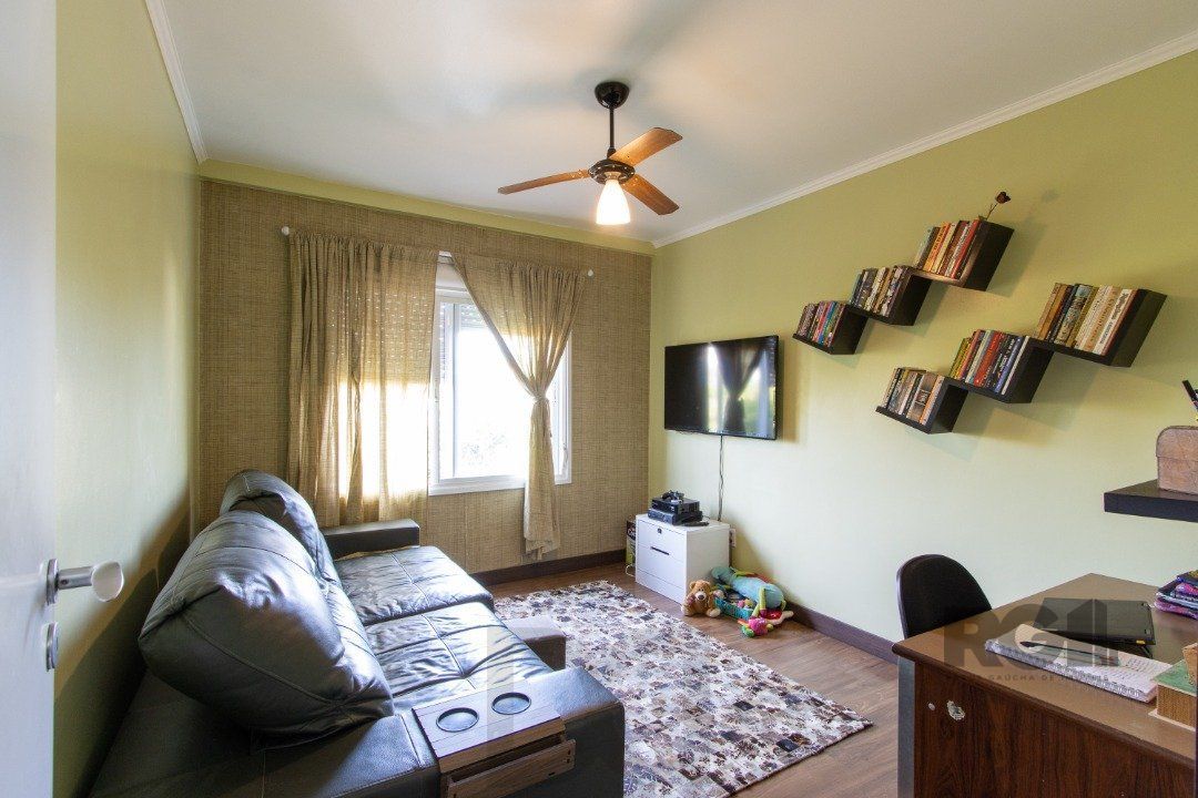 Apartamento reformado de 124m² privativos- 3 dormitórios sendo 1 suíte no bairro Medianeira — foto 13