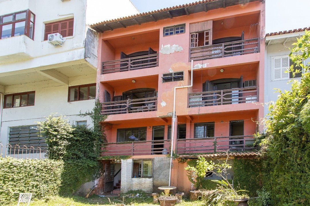 Casa para Venda - 572m², 5 dormitórios, sendo 1 suites, Cavalhada — foto 51