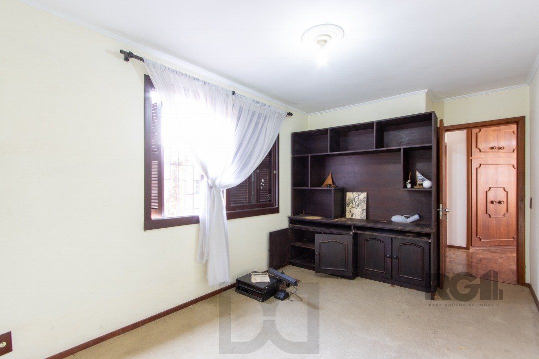 Casa para Venda - 72.6m², 4 dormitórios, sendo 1 suites, 6 vagas - Camaquã — foto 47