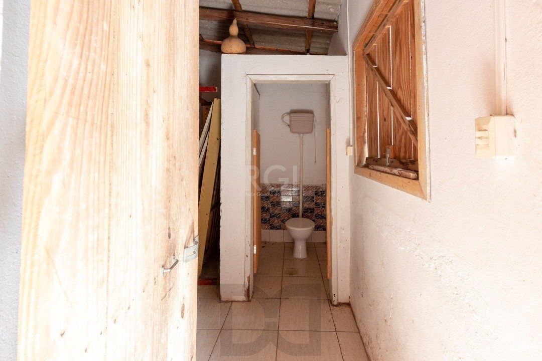 Casa para Venda - 220m², 3 dormitórios, sendo 2 suites, 2 vagas - Coronel Aparício Borges — foto 13