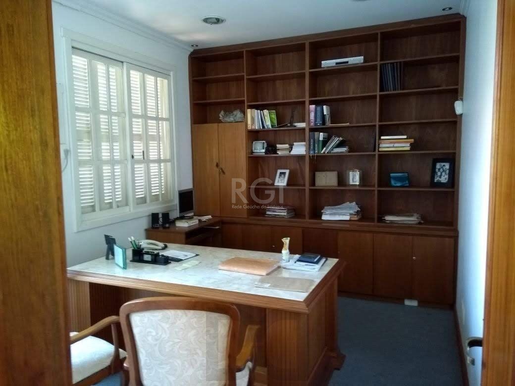 Casa para Venda - 300m², 4 dormitórios, 4 vagas - Menino Deus — foto 6