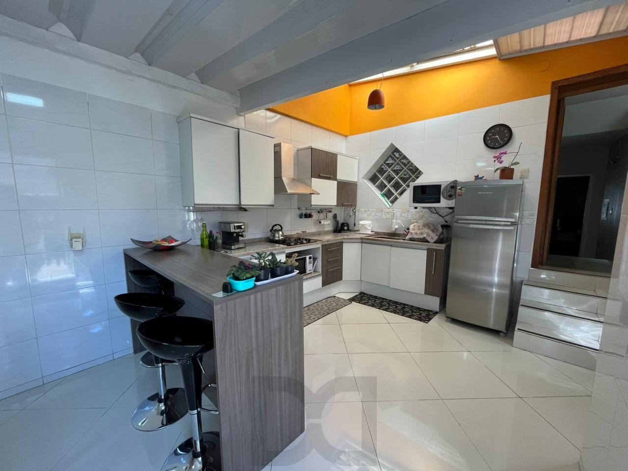 Linda casa à venda no bairro Azenha!!! — foto 11