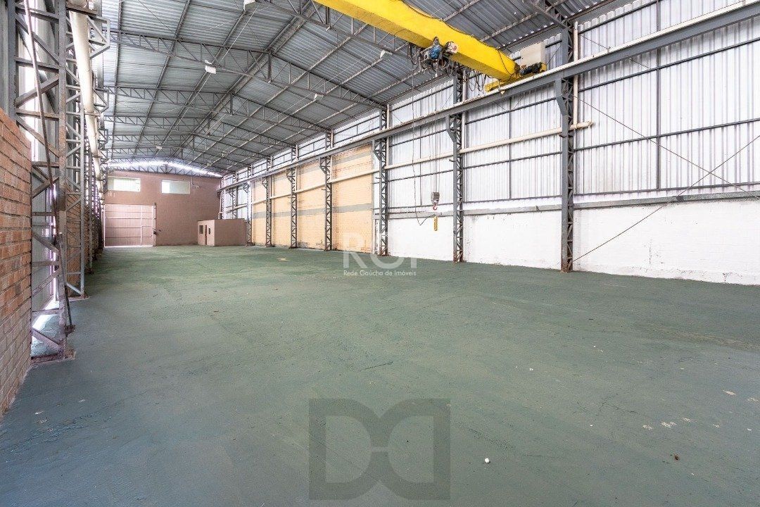 Pavilhão com área construída de cerca de 900m² — foto 25