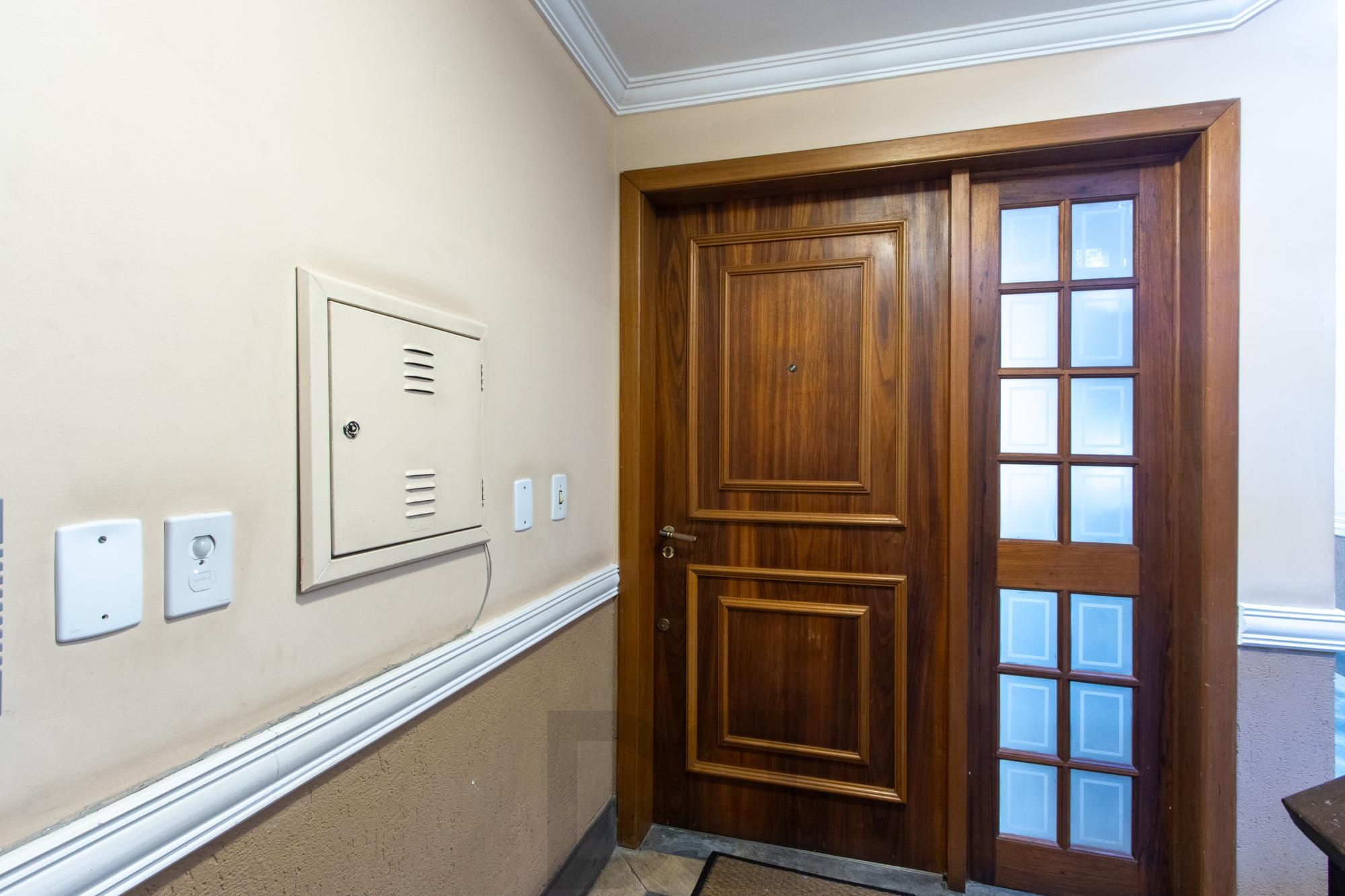 Apartamento de 4 dormitórios, 1 suíte e 2 vagas escrituradas - Bairro Ipanema. — foto 40