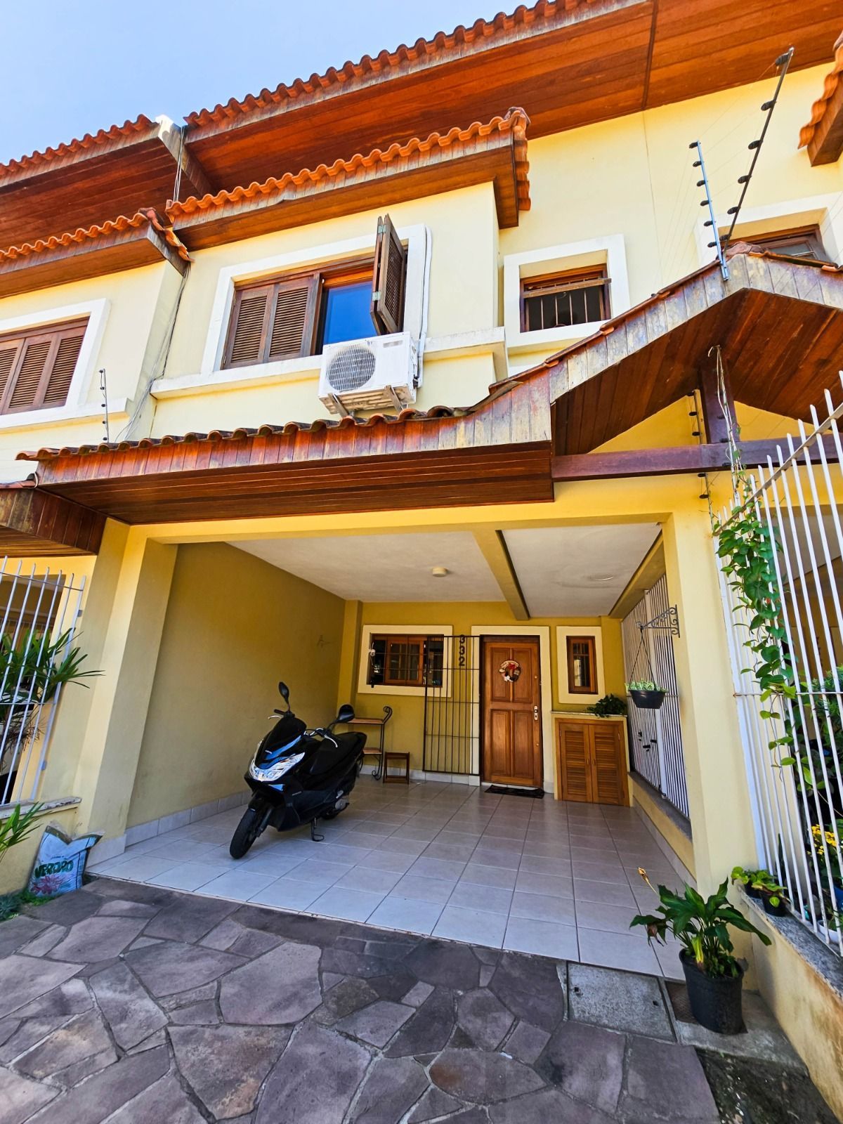 Casa 3 dormitórios I Suíte I Lareira - Bairro Tristeza — foto 63