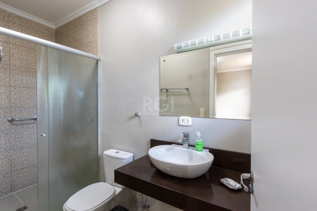 Casa para Venda - 202m², 3 dormitórios, sendo 1 suites, 2 vagas - Cristal — foto 25