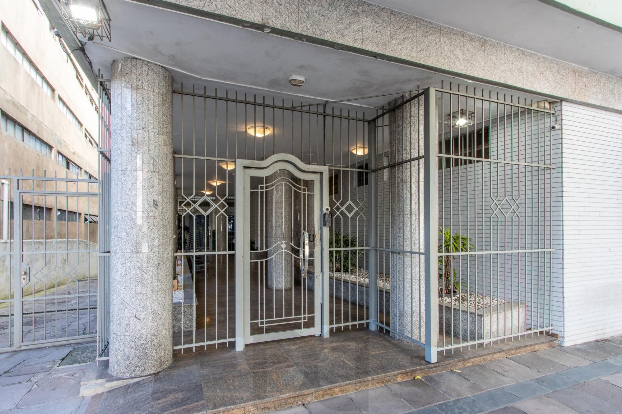 Apartamento Semimobiliado DESOCUPADO de 3 Quartos na Duque de Caxias, Centro Histórico de Porto Alegre — foto 31