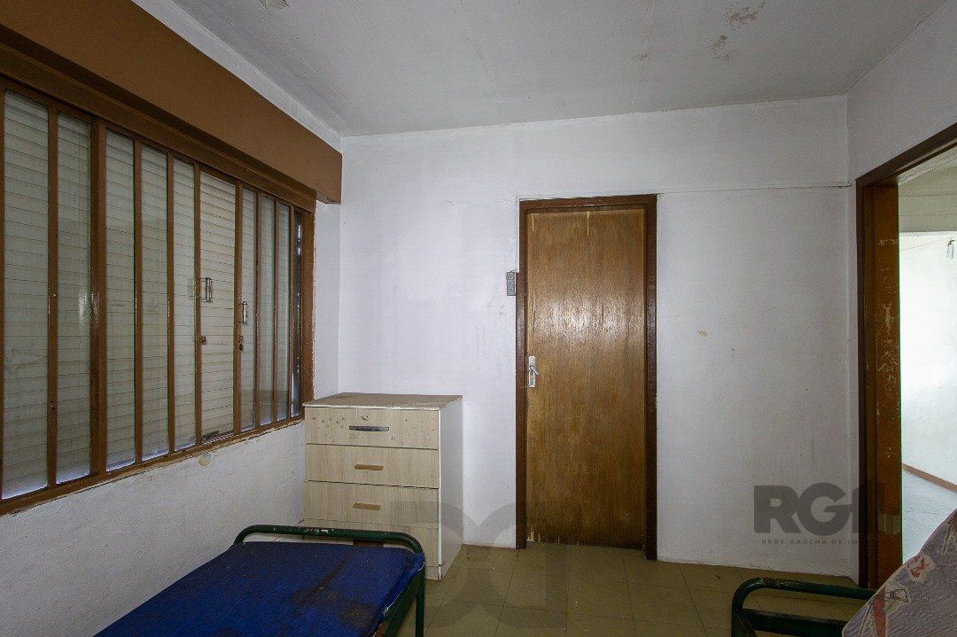 Prédio com 1063m², distribuídos em quatro pavimentos — foto 52