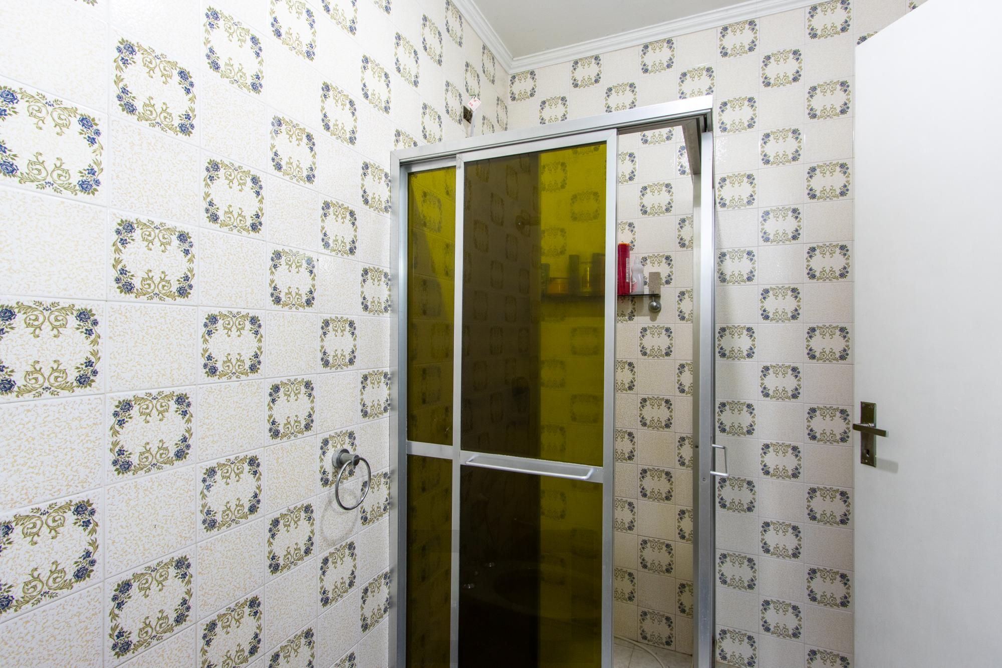 Apartamento de 3 dormitórios com uma vaga de garagem à venda no bairro Menino Deus – Porto Alegre — foto 9