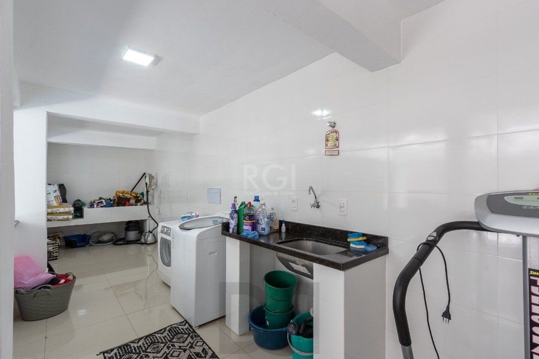 Casa para Venda - 420m², 3 dormitórios, sendo 3 suites, 8 vagas - Ipanema — foto 49
