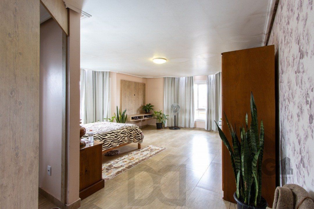 Casa para Venda - 238.68m², 4 dormitórios, sendo 1 suites, 4 vagas - Ipanema — foto 37