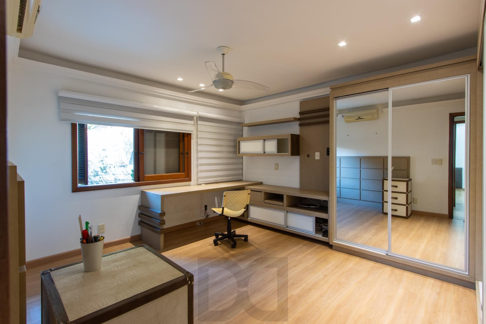 Excelente Casa em Condominio Fechado com 440,60m Dormitórios, sendo 2 Suítess — foto 53