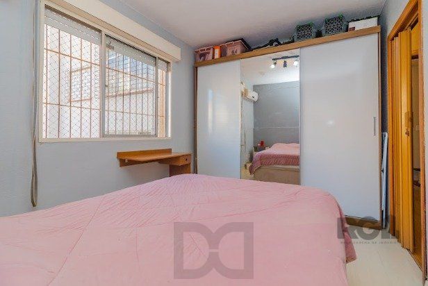APARTAMENTO REFORMADO DE 02 DORMITÓRIOS PERTO DE SUPERMERCADOS, ONIBUS E FARMACIAS — foto 16