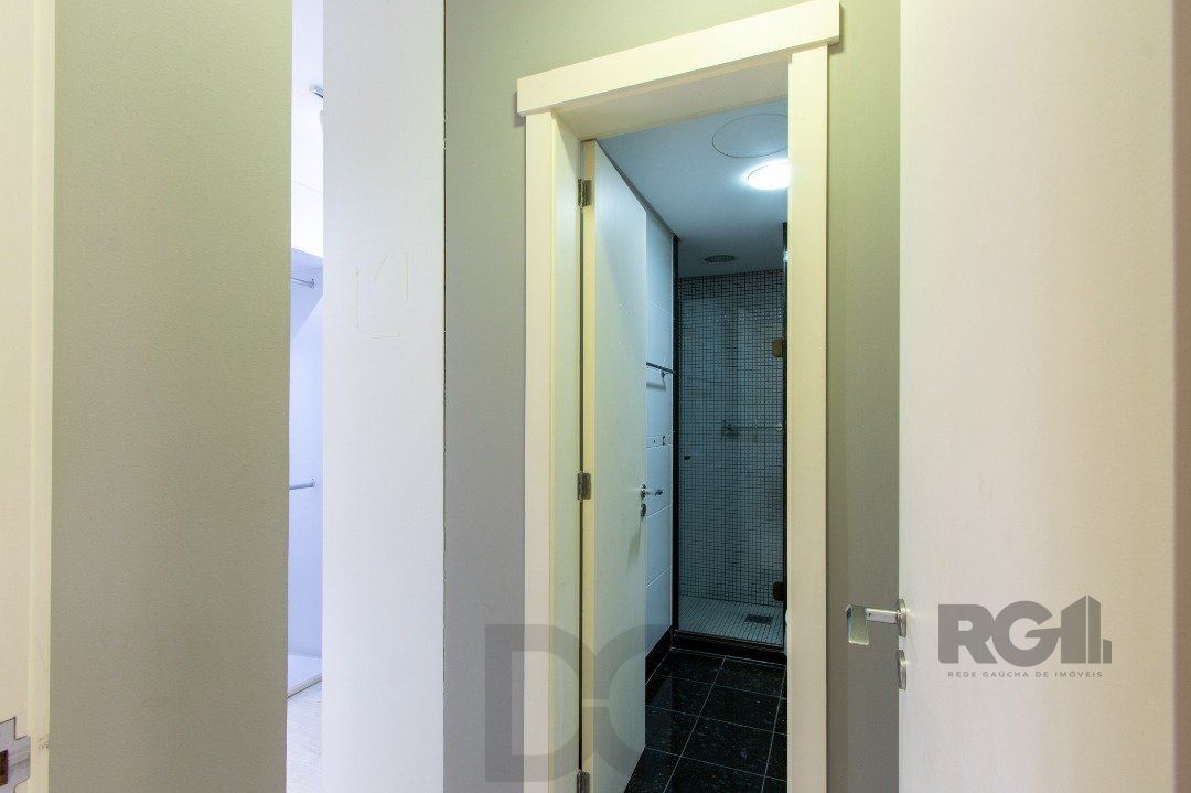 Apartamento para Venda - 200.1m², 3 dormitórios, sendo 3 suites, 5 vagas - Cristal — foto 29