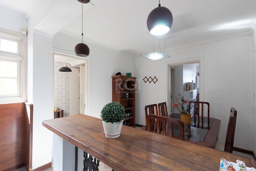 Casa para Venda - 320m², 5 dormitórios, sendo 2 suites, 3 vagas - Tristeza — foto 28