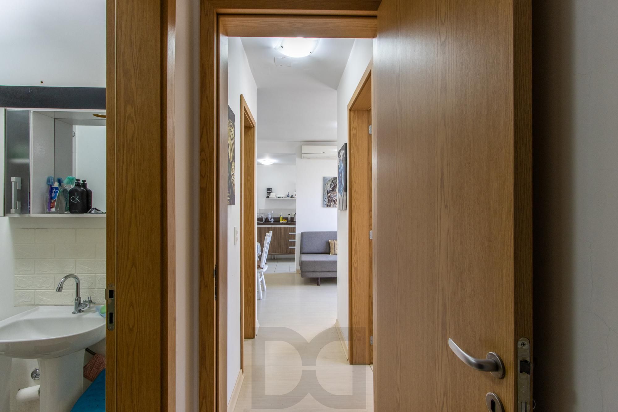 Apto 2 dorm na Tristeza desocupado — foto 24