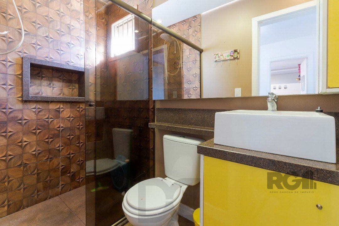 Casa em condomínio, 3 quartos, 1 suite, lareira, churrasqueira, 1 vaga - Bairro Tristeza — foto 26
