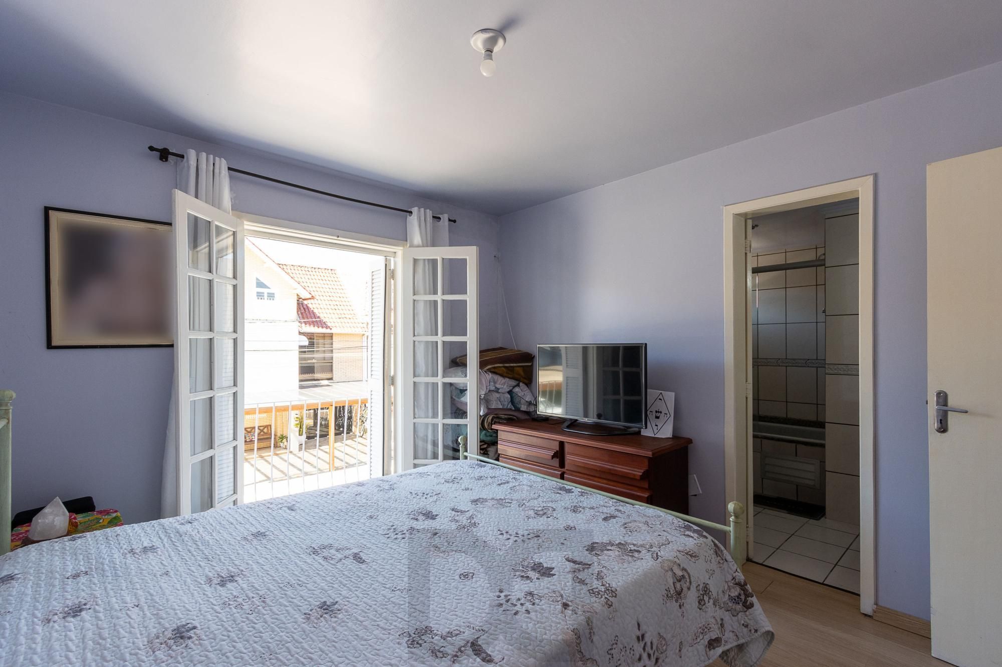 Casa de condomínio, de 3 dormitórios, 1 suíte e 2 vagas de garagem. — foto 22
