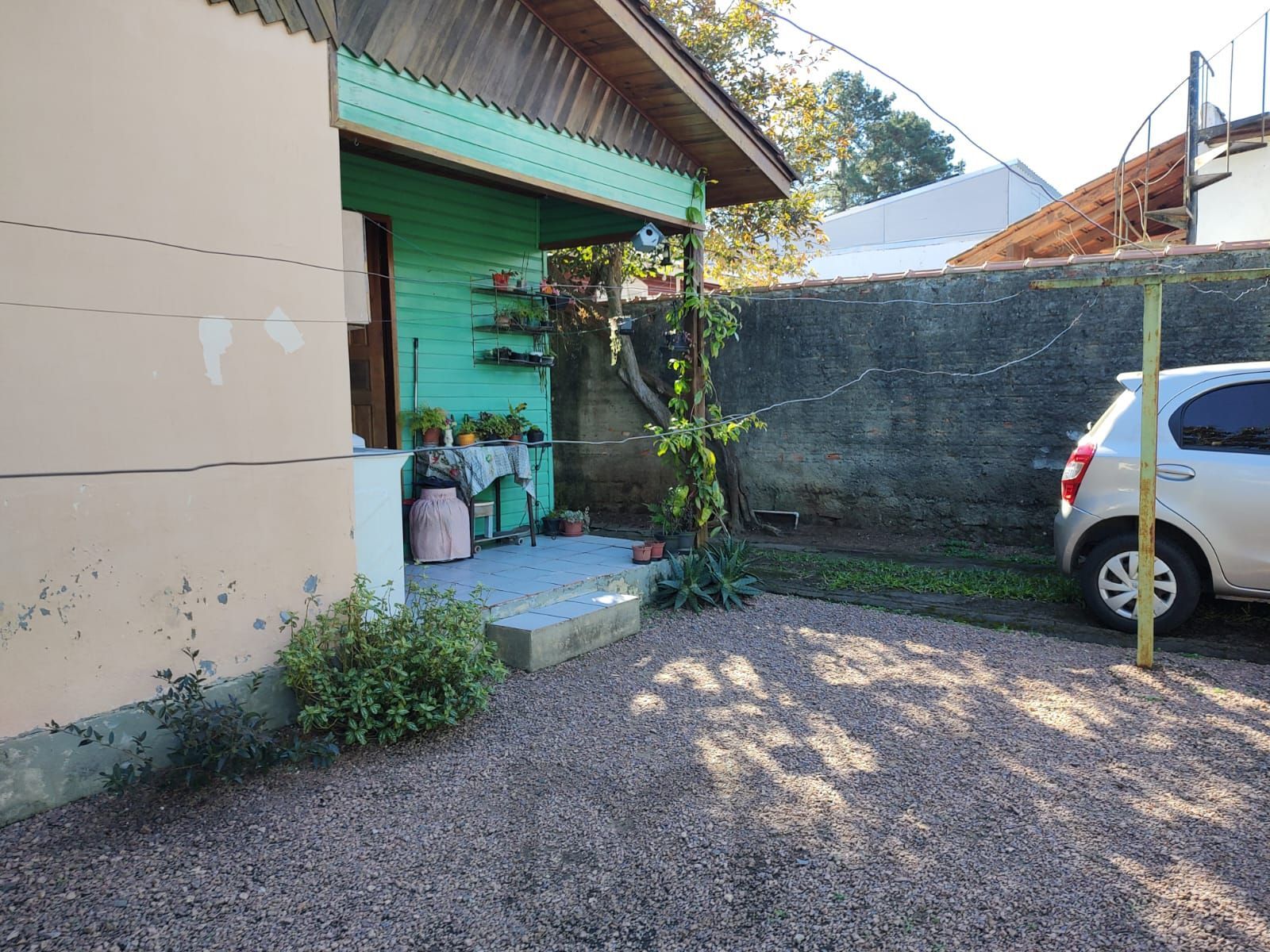 Terreno com 2 casas, 3 vagas de garagem - Bairro Aberta dos Morros — foto 12