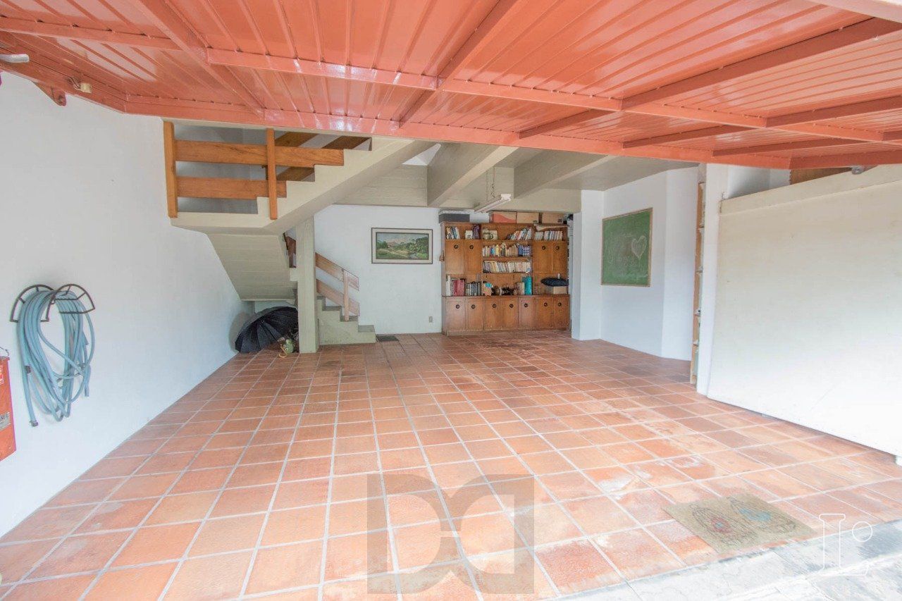 Casa para Venda - 416.89m², 4 dormitórios, sendo 1 suites, 5 vagas - Tristeza — foto 49
