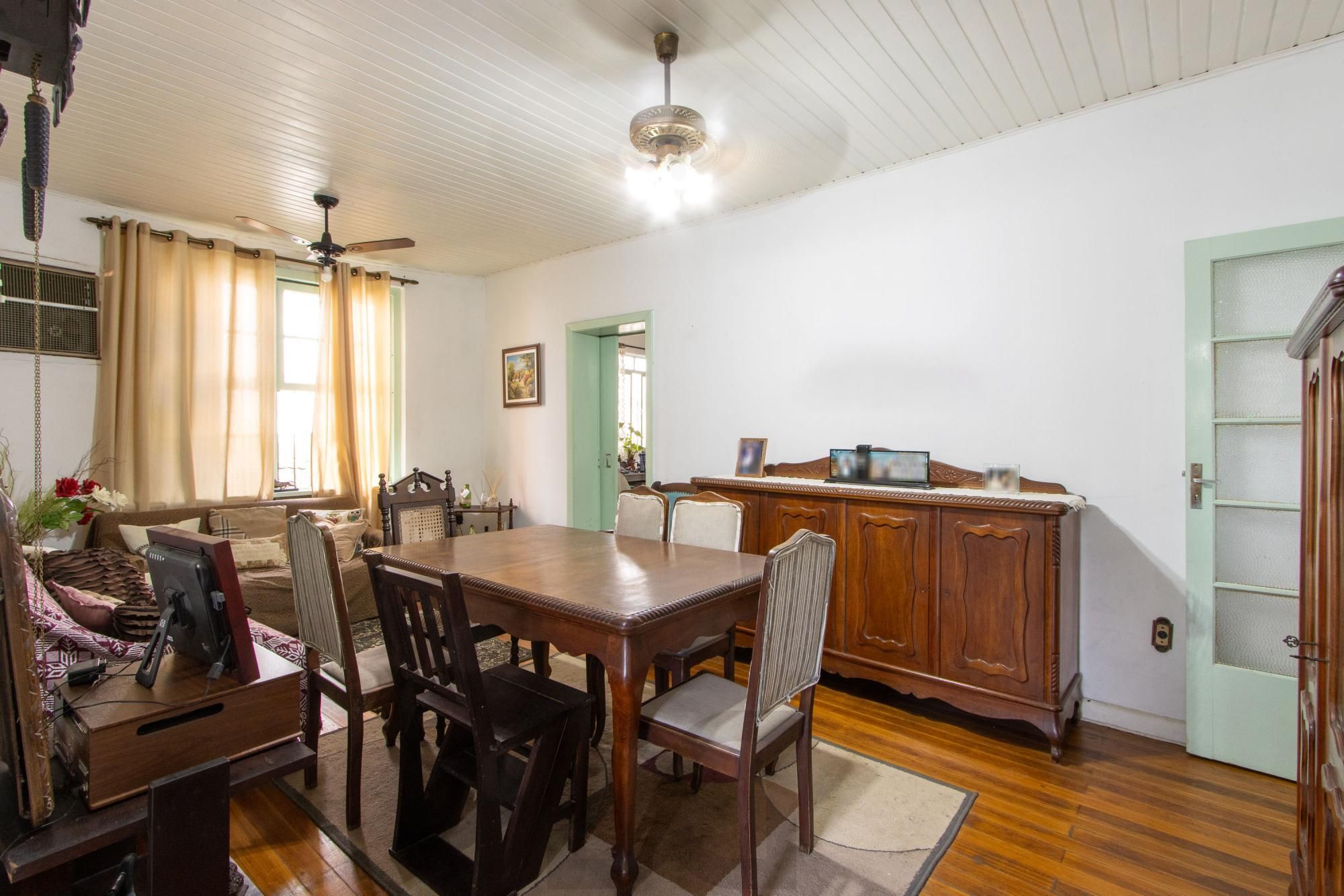 Casa para Venda - 300m², 3 dormitórios, Medianeira — foto 6