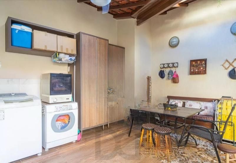 Linda casa com 3 dormitórios, sendo 1 Suíte, Sala Ampla no Condomínio de Ótima Localização — foto 16