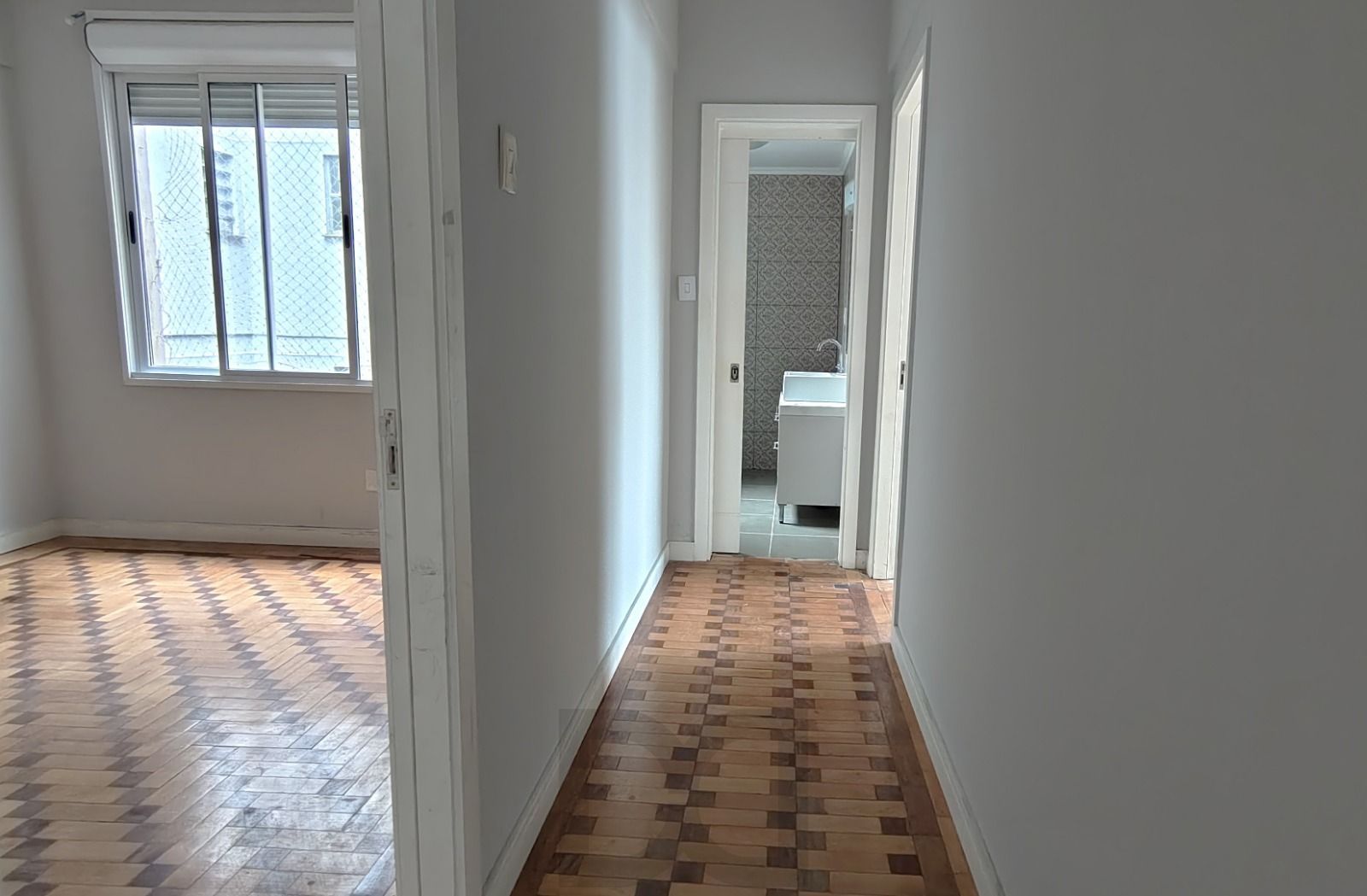 Apartamento de 3 dormitórios, 2 banheiros no Centro Histórico. — foto 19