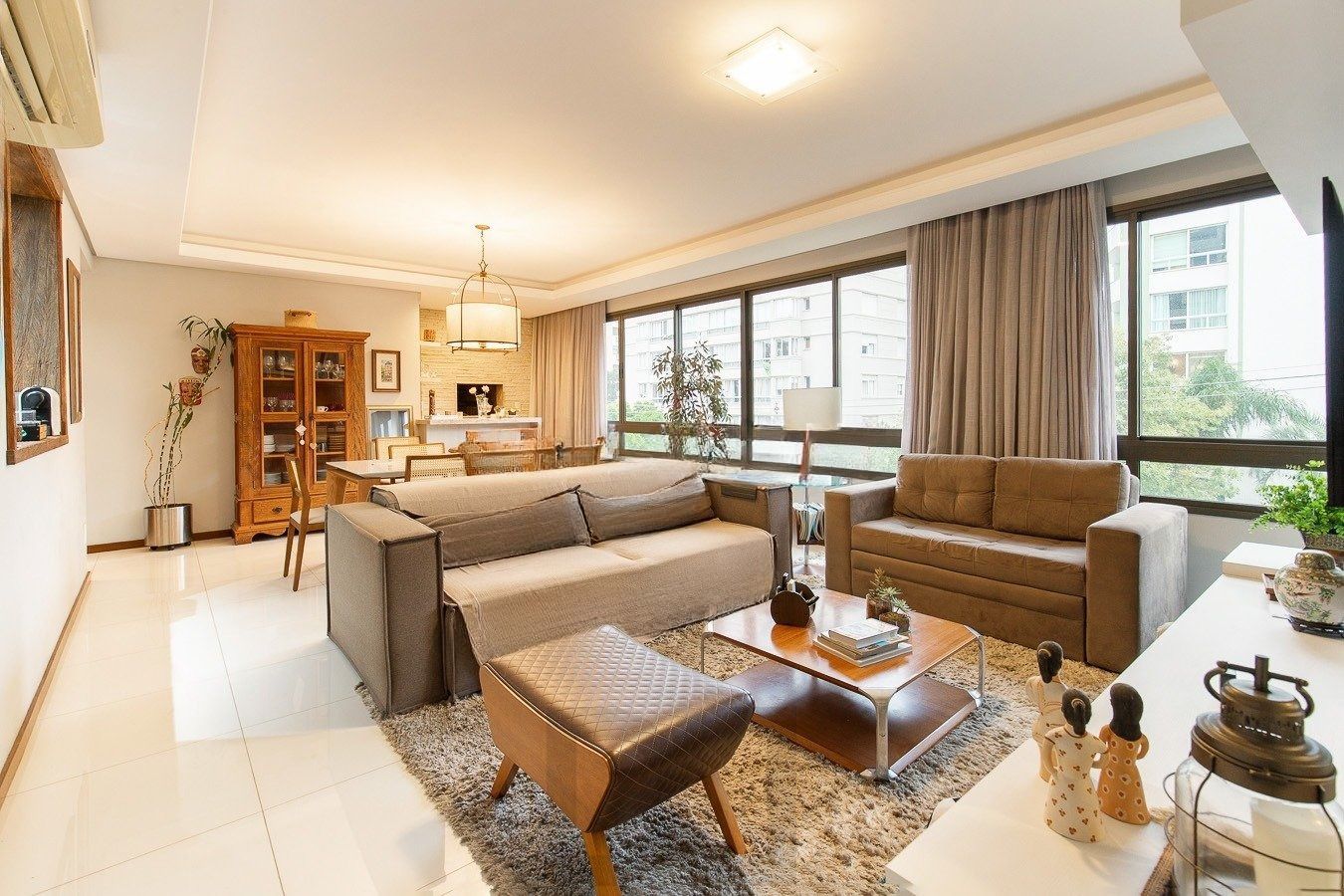 Apartamento de 3 quartos (1 suíte) e 3 vagas de garagem à venda no bairro Petrópolis — foto 1