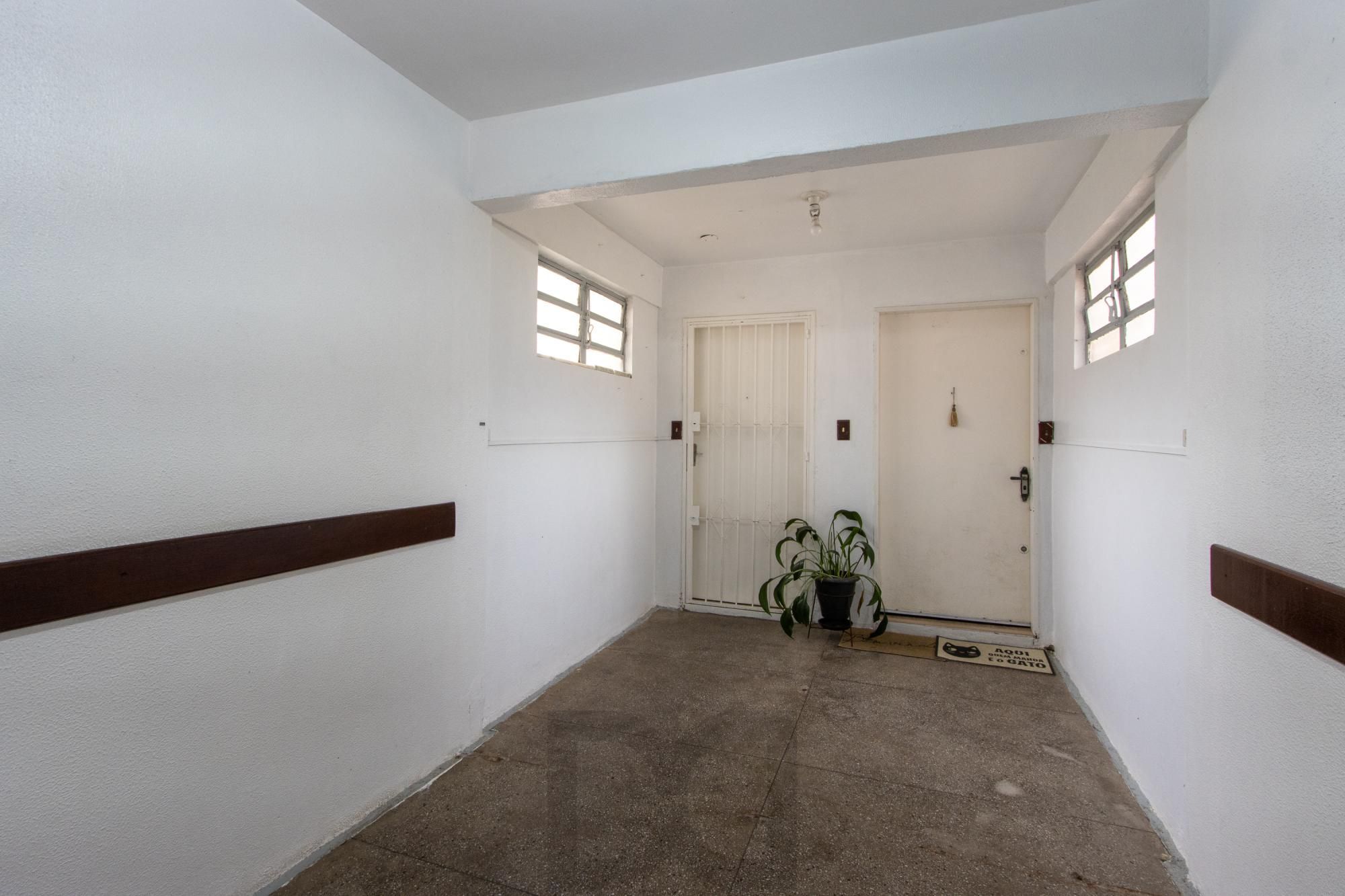 Apartamento 1 dormitório, á venda no bairro Santa Tereza em Porto Alegre. — foto 20