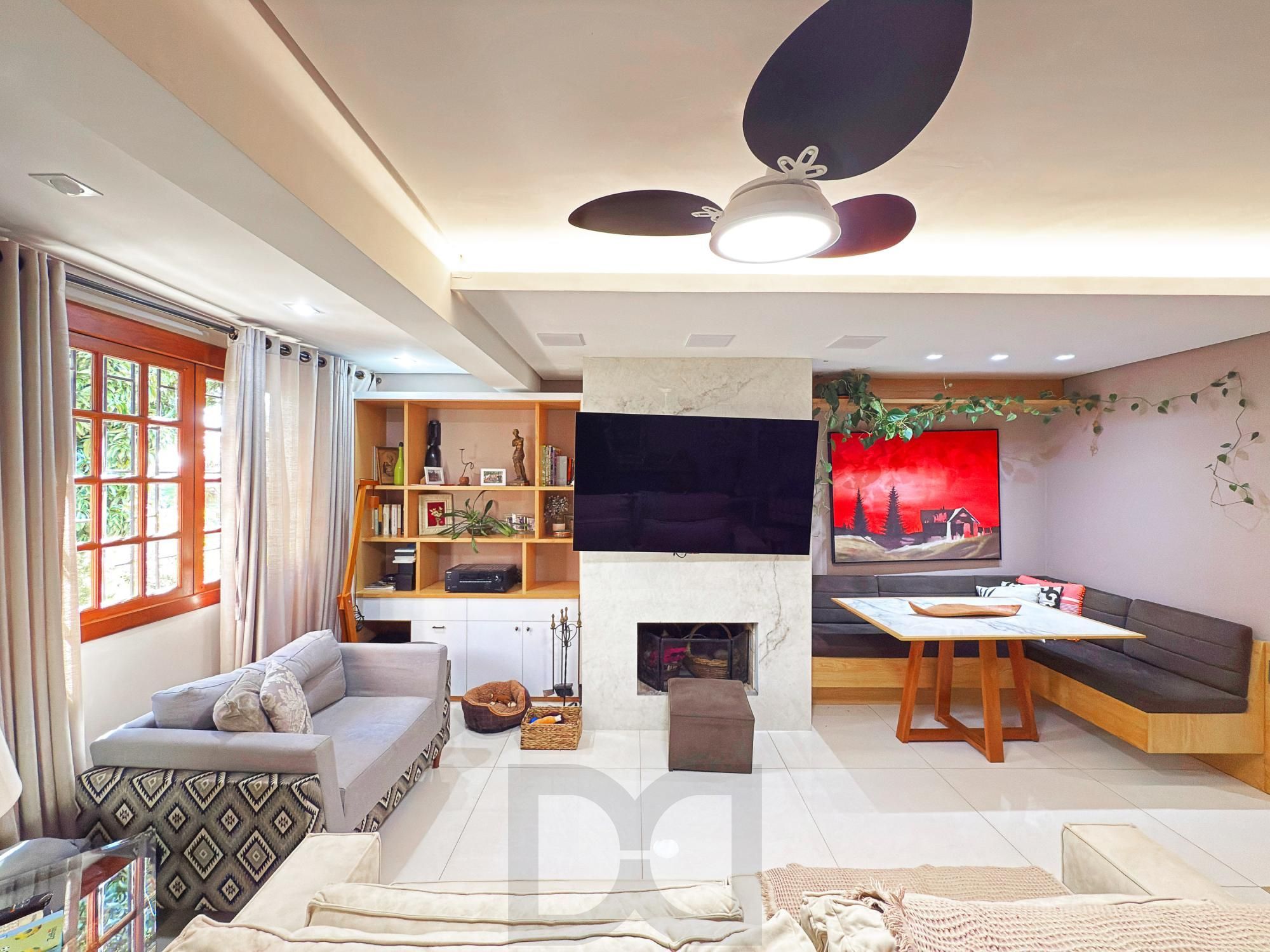 Casa de Condomínio com 3 Suítes, no bairro Tristeza — foto 1